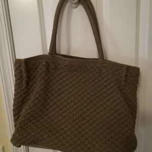 Hand bag